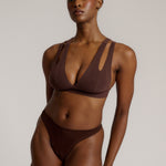 A mocha Tee System, designed with multiple strap options